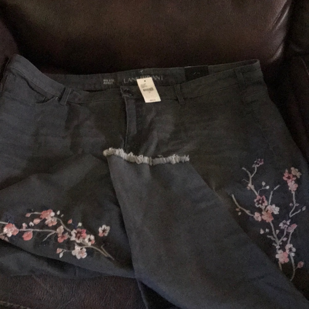 Mid Rise super stretch ankle jeans